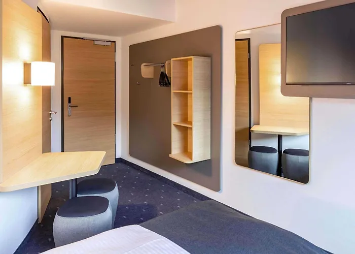 Muenchen-olympiapark Hotell 3*
