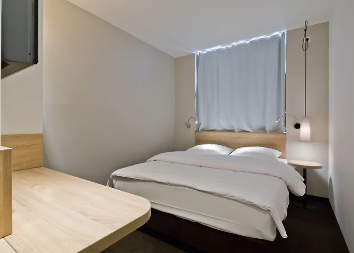 Hotell Muenchen-olympiapark 3*